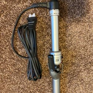 Hot Tools 1 inch curling iron BRAND NEW NEVER USED